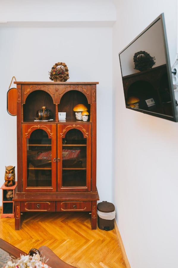 Отель Casa Vinco Vici Турда Экстерьер фото