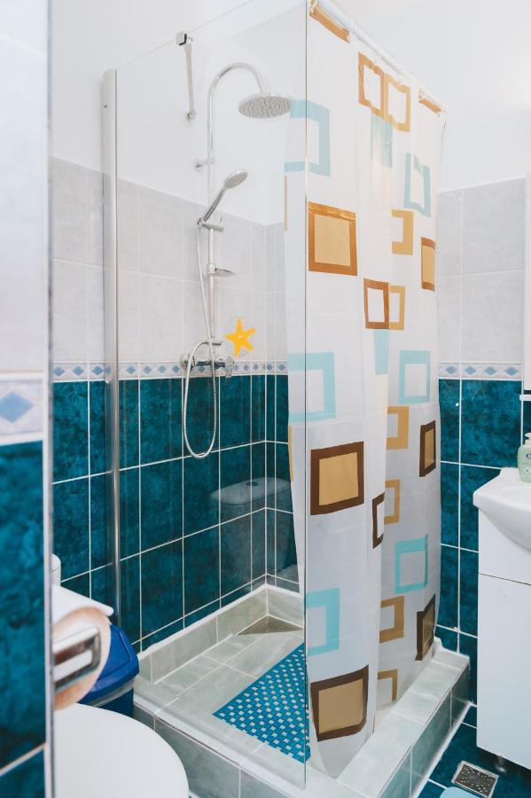 Отель Casa Vinco Vici Турда Экстерьер фото